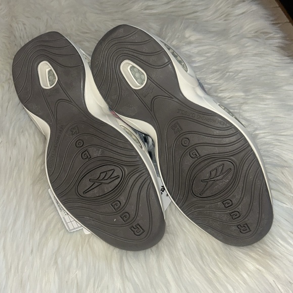❓Reebok Question ❓ - Picture 10 of 12